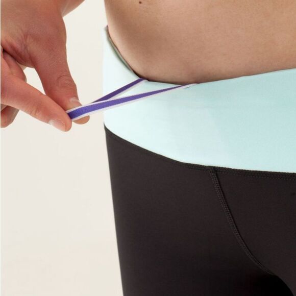 Lululemon Run: Mod Moves Crop Black / Aquamarine / Power Purple size 6 - Picture 7 of 8